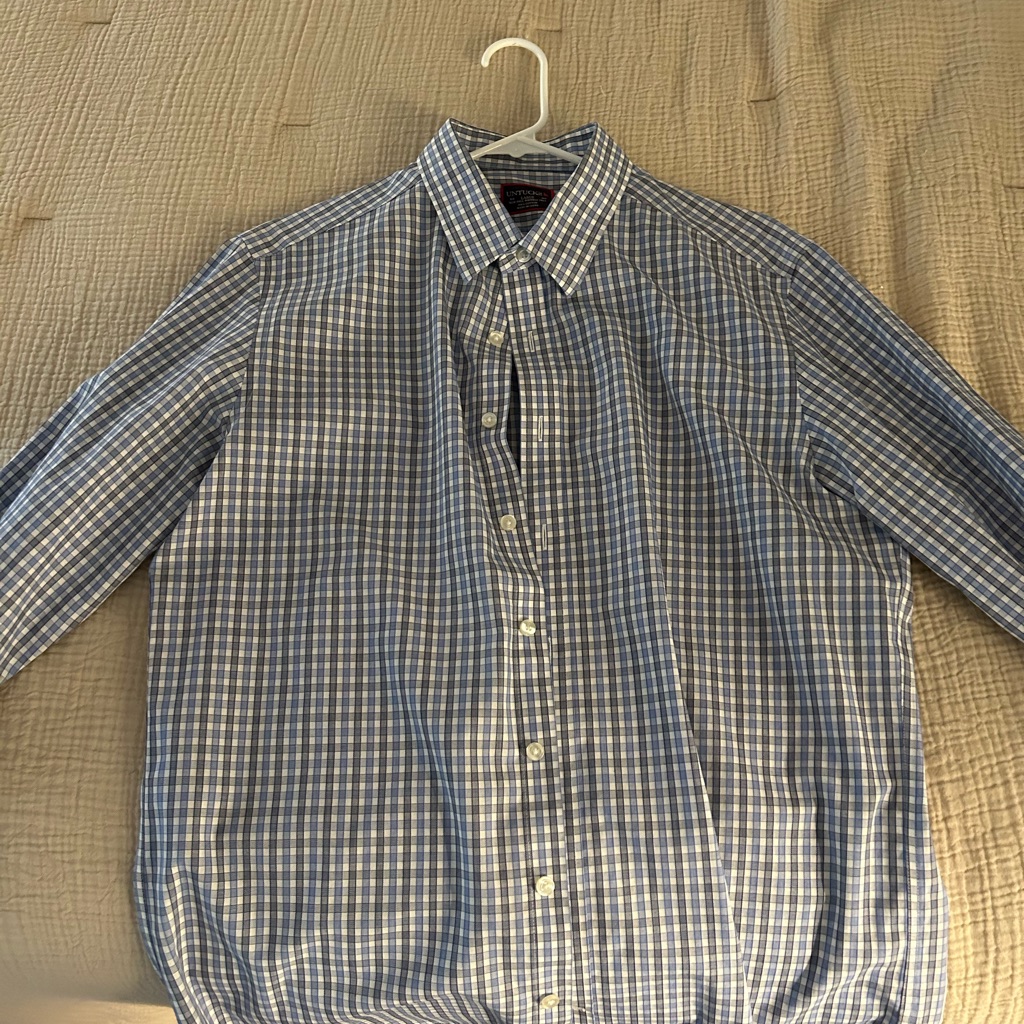 Untuckit Large Button Down
